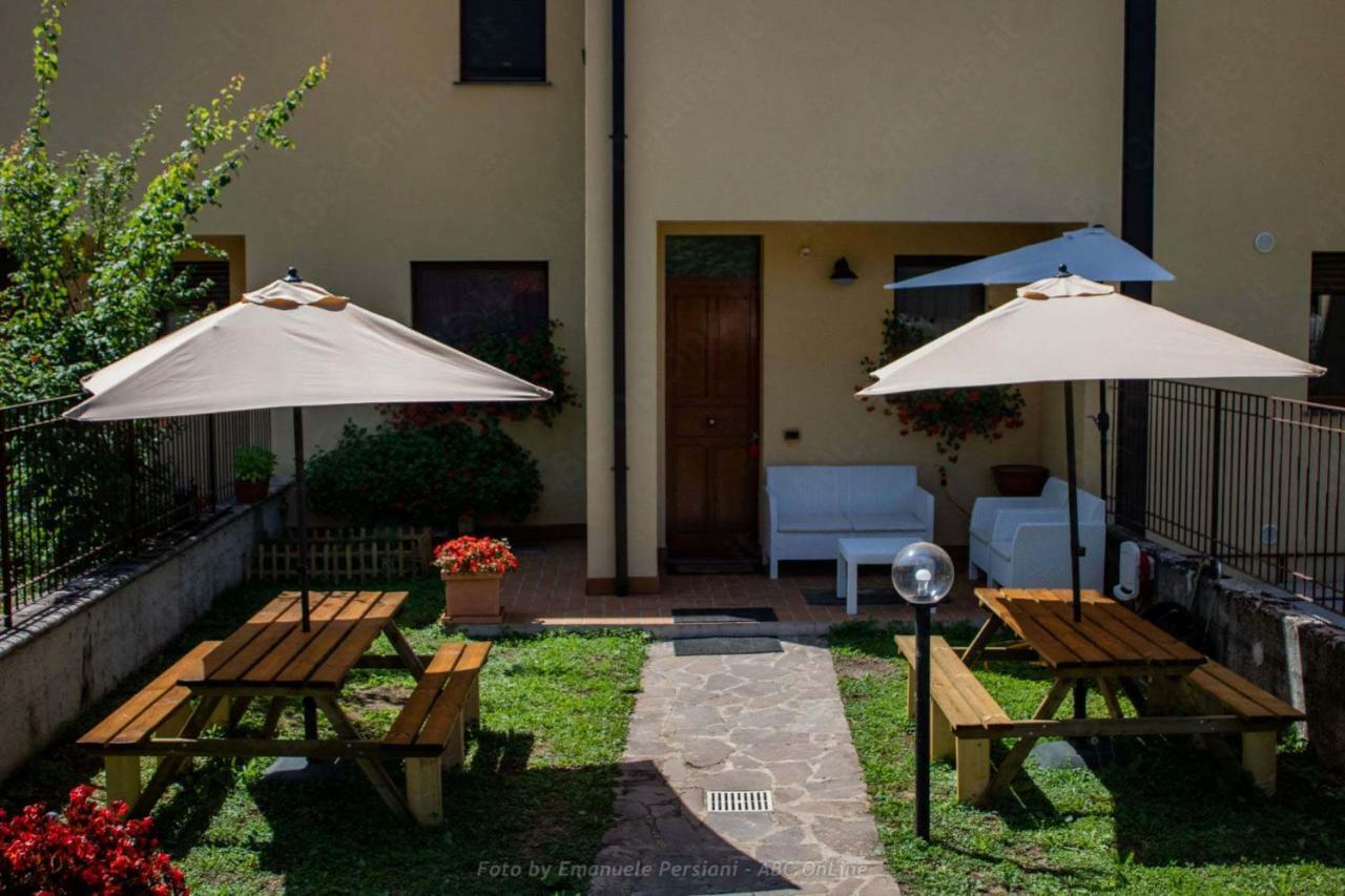 Casa Vacanze Nonna Angela นอร์ชา ภายนอก รูปภาพ
