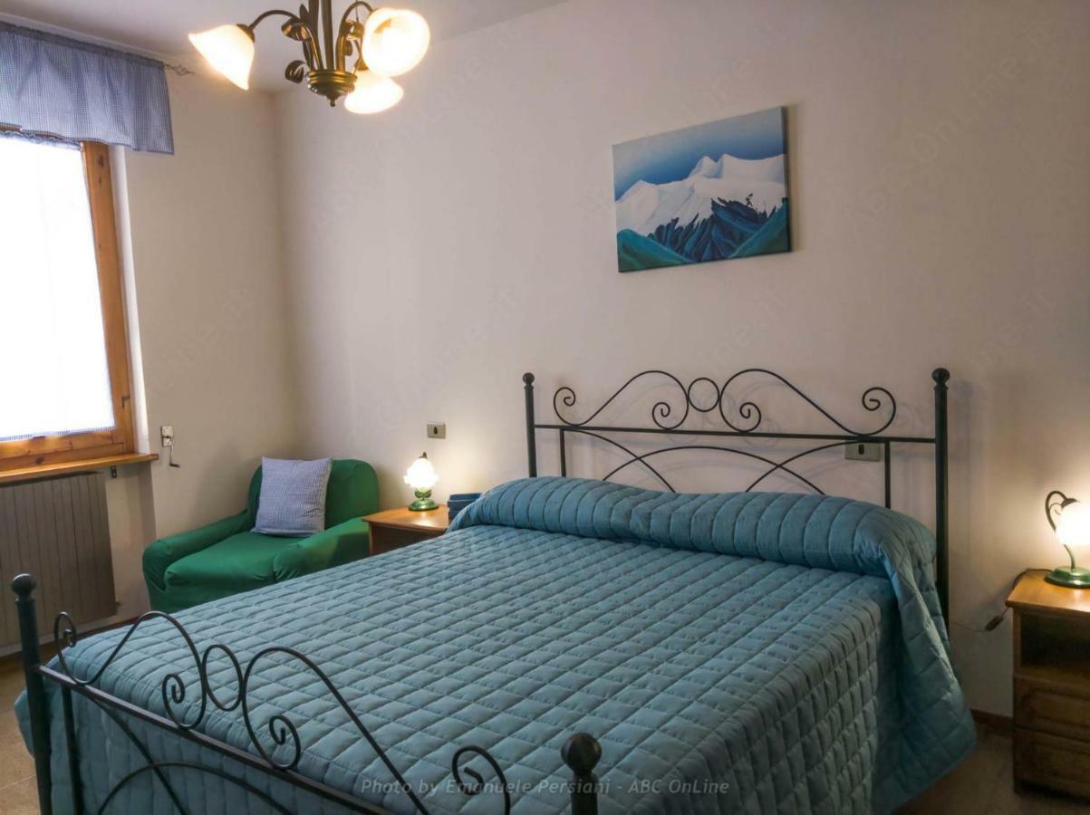 Casa Vacanze Nonna Angela นอร์ชา ภายนอก รูปภาพ